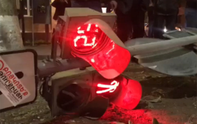 Генпрокуратура Армении возбудила уголовное дело по факту беспорядков в Ереване